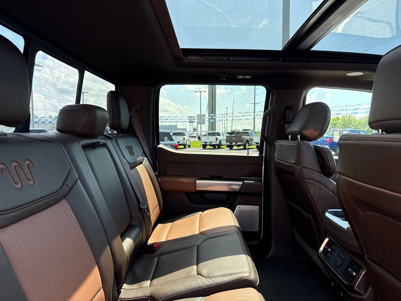 Used 2024 Ford F150 King Ranch w/ FX4 Off-Road Package AWD/4WD image 16