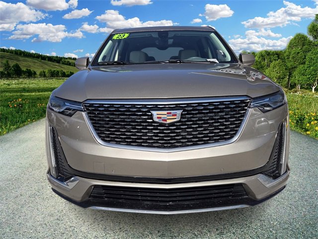 Used 2023 Cadillac XT6 Premium Luxury w/ Technology Package image 8