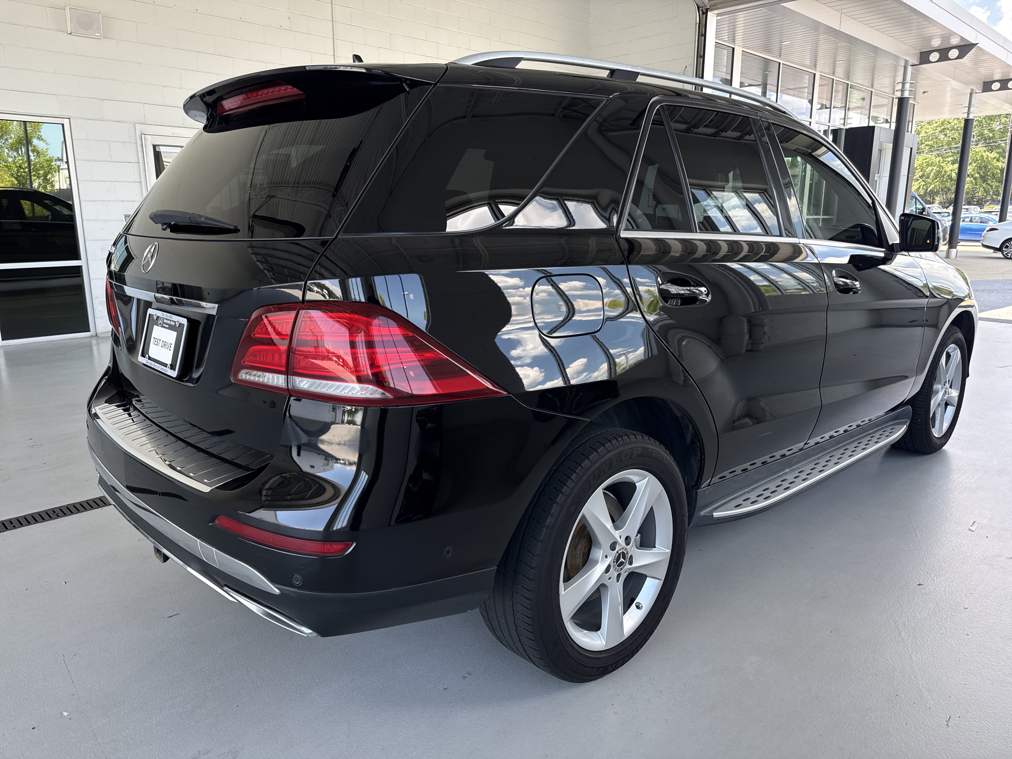 Used 2017 Mercedes-Benz GLE 350 image 13