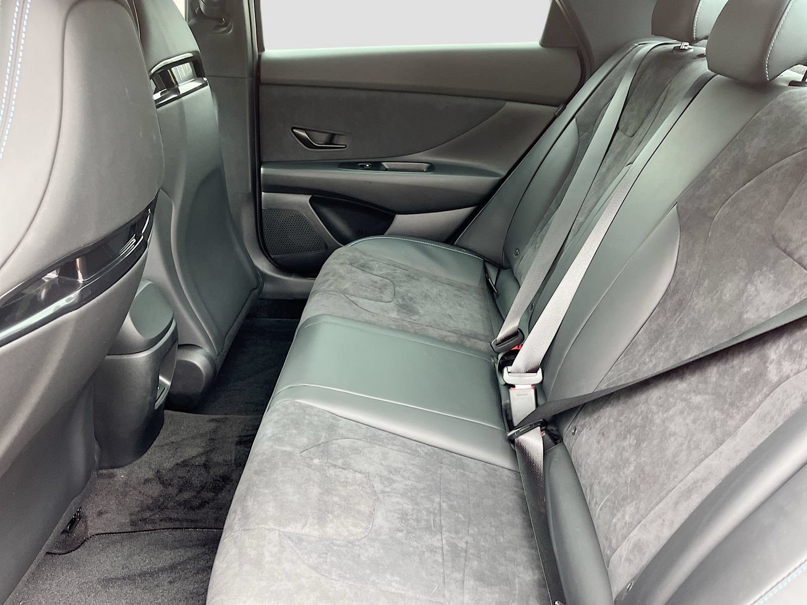 Used 2025 Hyundai Elantra N FWD image 25