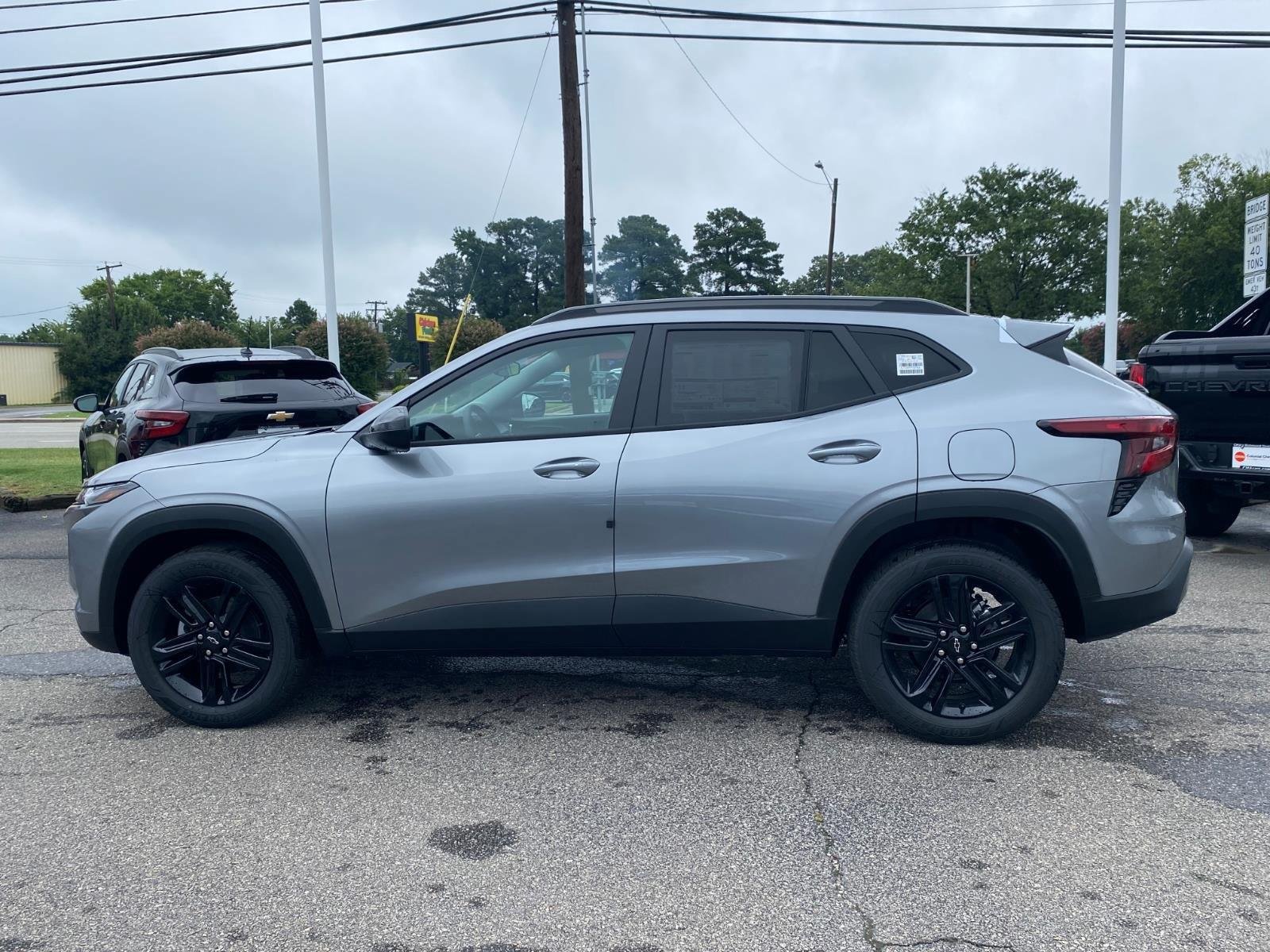New 2026 Chevrolet Trax ACTIV w/ Driver Confidence Package FWD image 3