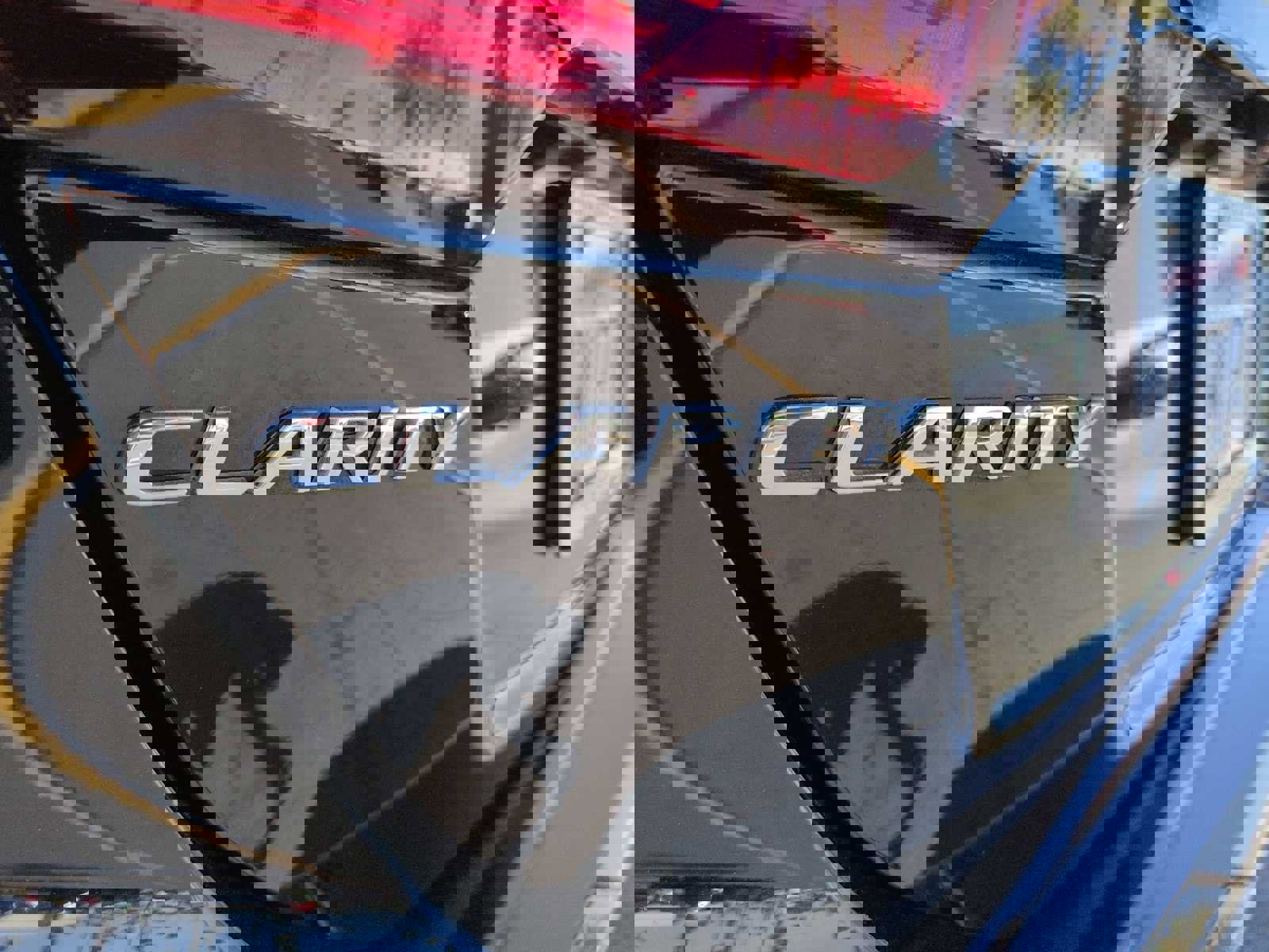 Used 2019 Honda Clarity Plug-In Hybrid image 9