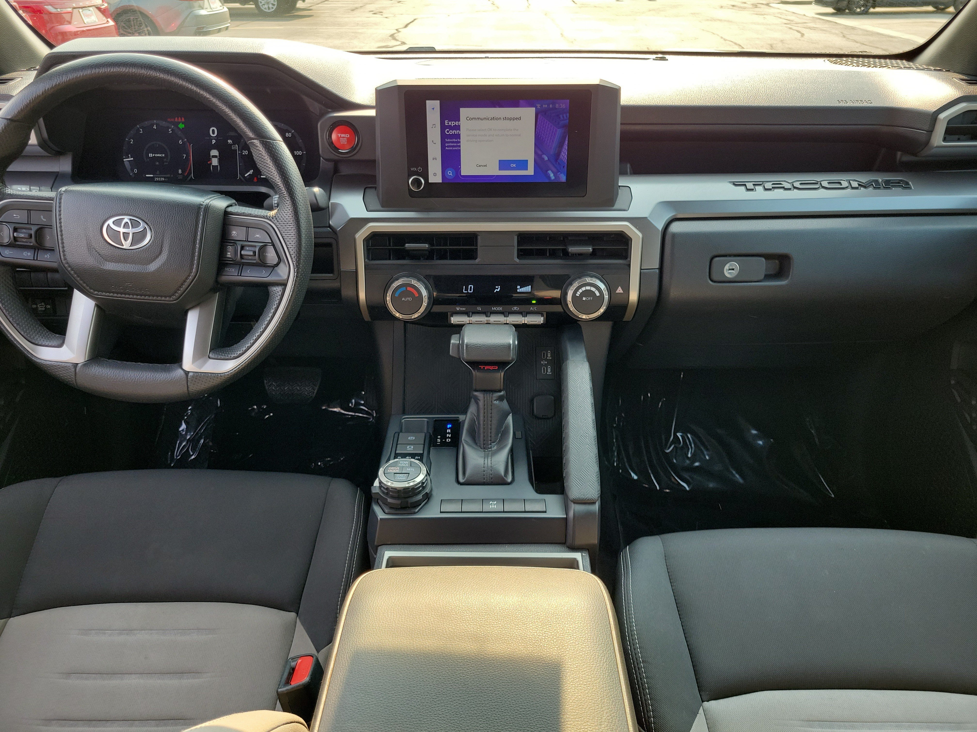 Used 2024 Toyota Tacoma TRD Off-Road AWD/4WD image 9