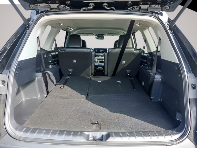 Used 2025 Toyota Grand Highlander AWD image 25