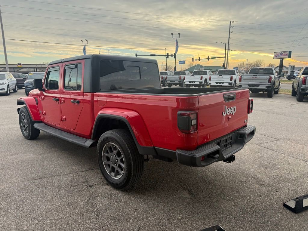 Used 2020 Jeep Gladiator Overland image 4