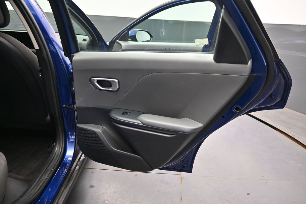 Used 2025 Kia K4 FWD image 19