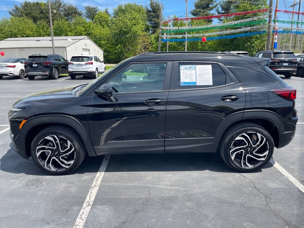 Used 2024 Chevrolet TrailBlazer RS AWD/4WD image 9