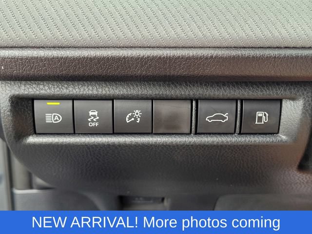 Used 2025 Toyota Camry SE FWD image 14