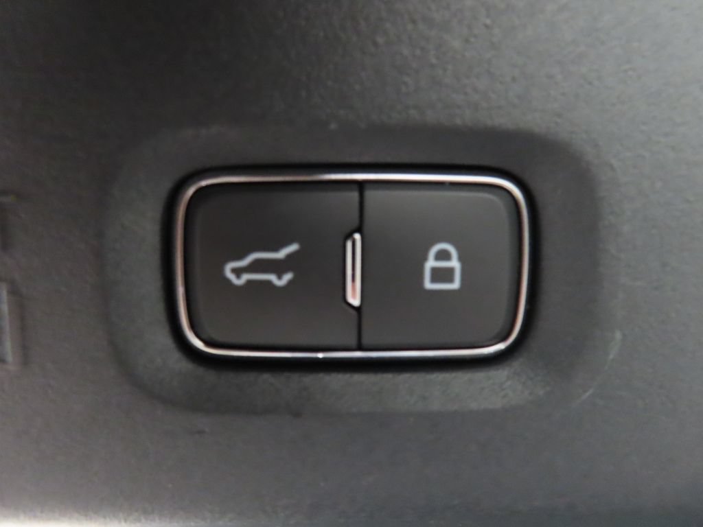 Used 2025 Ford Expedition Max Active AWD/4WD image 49