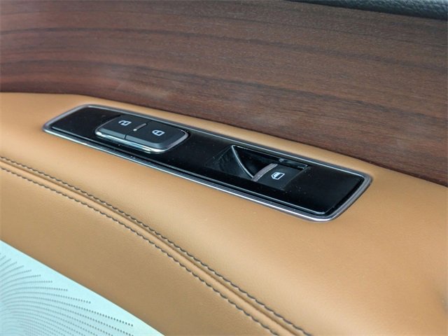 Used 2021 Lincoln Navigator Reserve w/ Luxury Package image 39