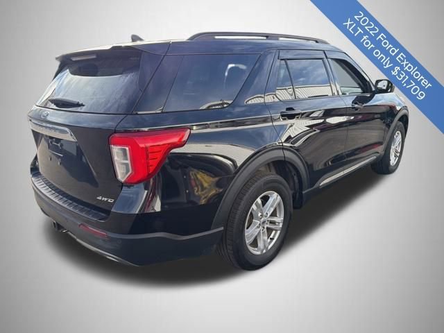 Used 2022 Ford Explorer XLT w/ Equipment Group 202A image 34