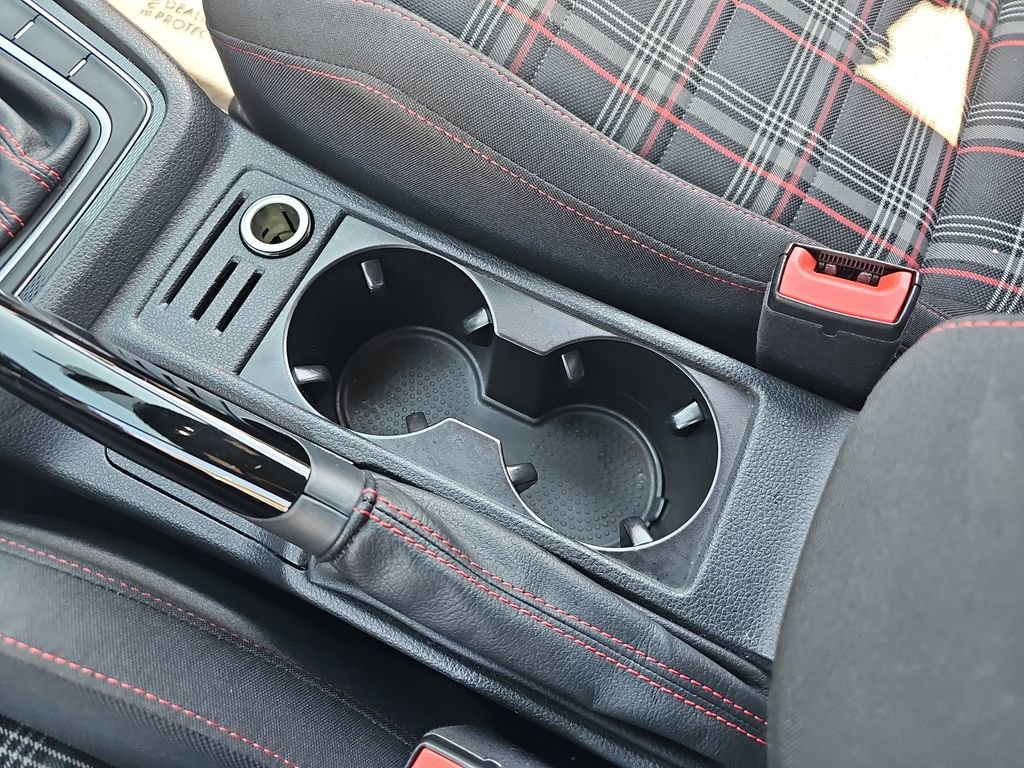 Used 2017 Volkswagen GTI Sport FWD image 34