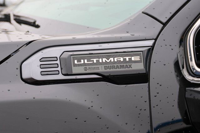Used 2024 GMC Sierra 3500 Denali Ultimate AWD/4WD image 8