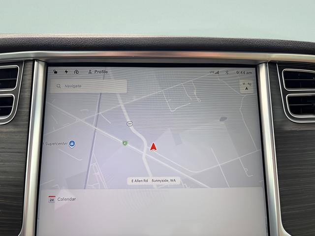 Used 2015 Tesla Model S 85D image 17