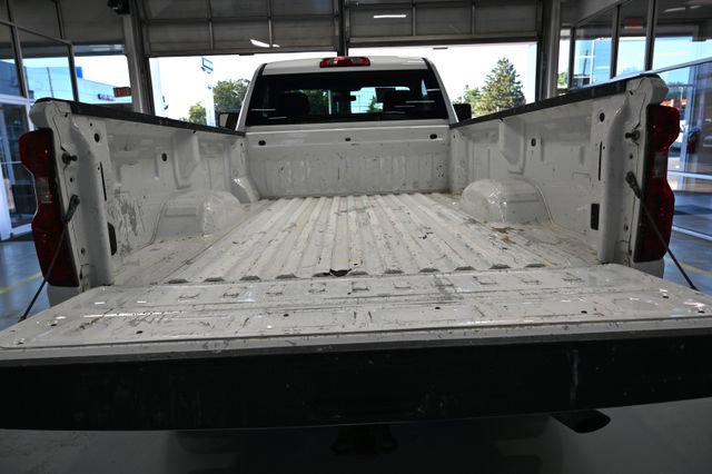 Used 2022 Chevrolet Silverado 3500 LT w/ Convenience Package AWD/4WD image 6