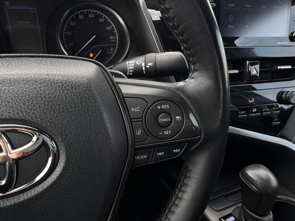 Used 2021 Toyota Camry SE image 17