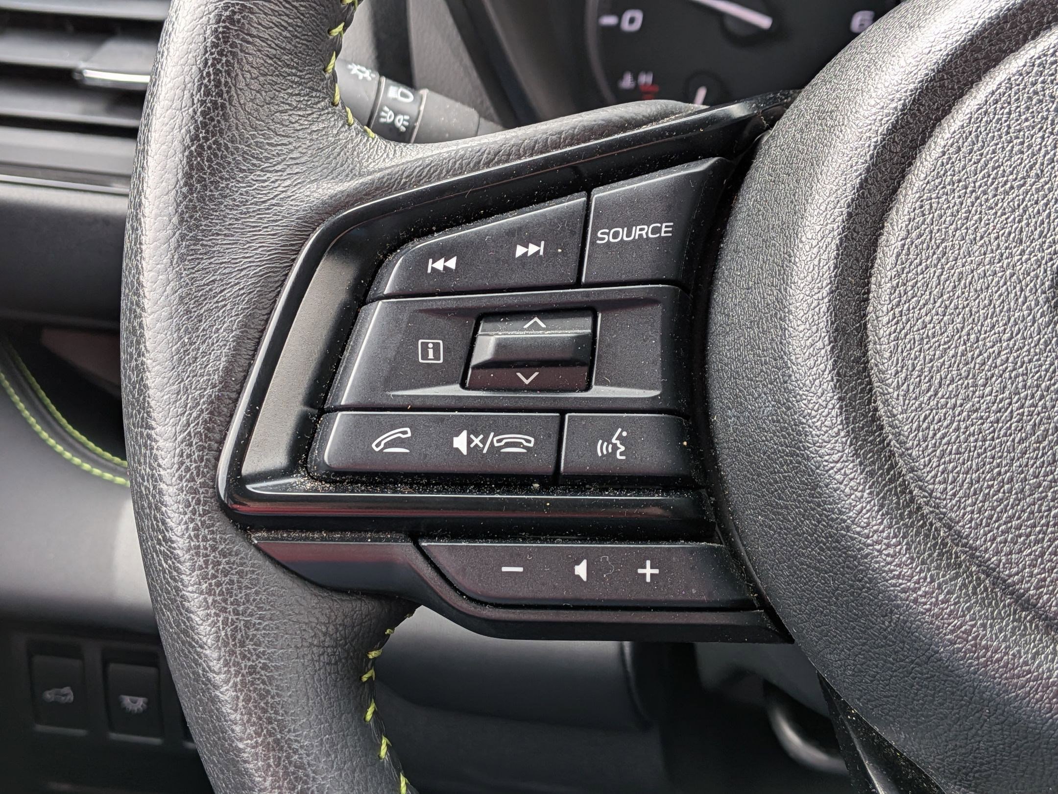 Used 2023 Subaru Ascent Onyx Edition AWD/4WD image 18