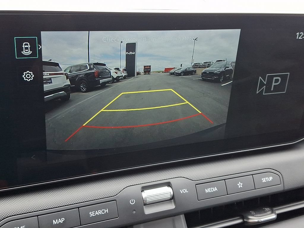 Certified 2025 Kia K4 FWD image 17