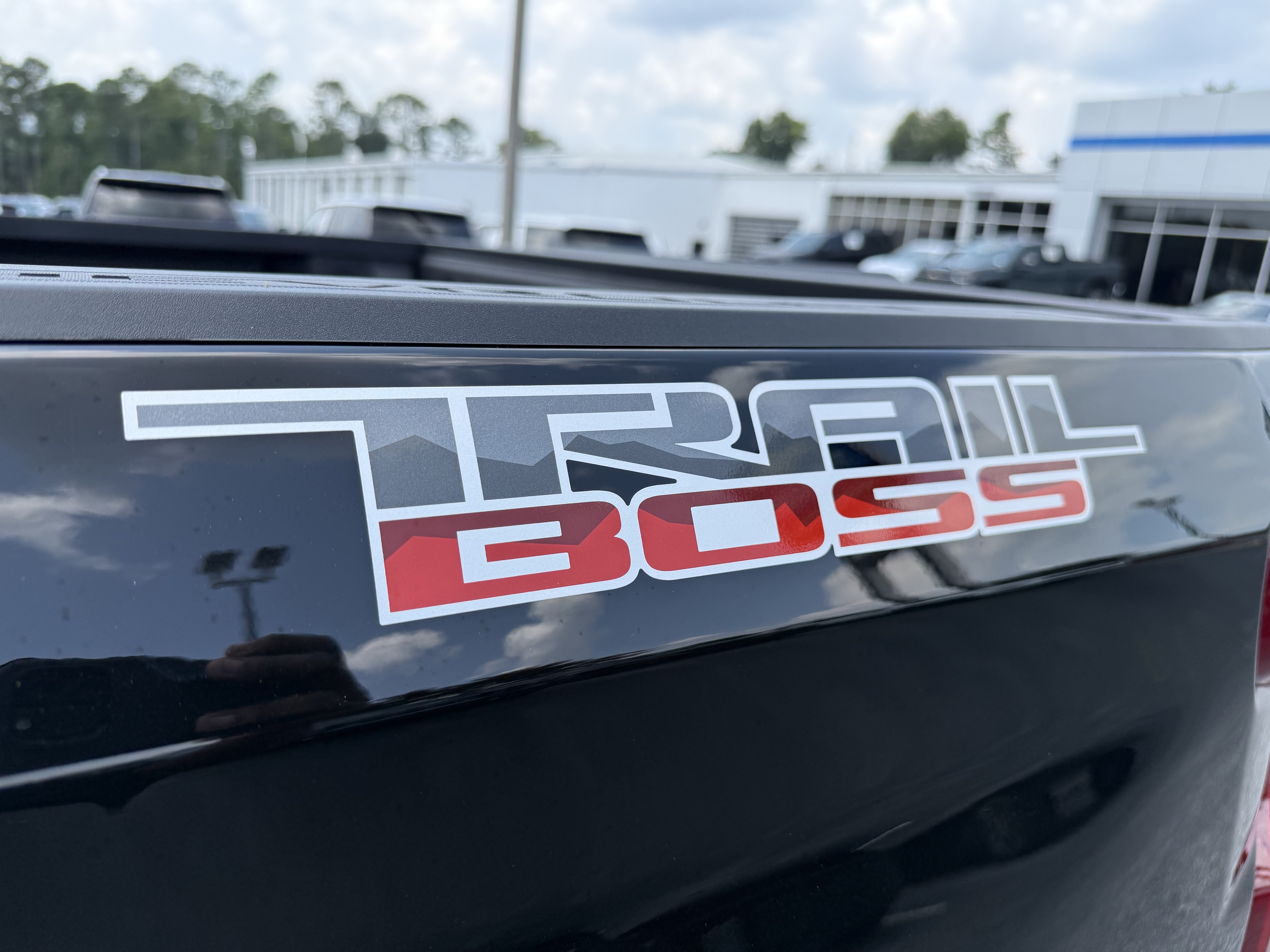 New 2026 Chevrolet Silverado 1500 Custom Trail Boss AWD/4WD image 34