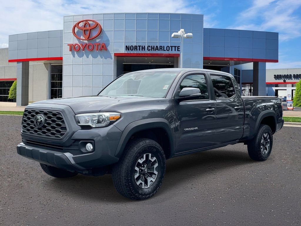Used 2022 Toyota Tacoma TRD Off-Road w/ Technology Package AWD/4WD image 5