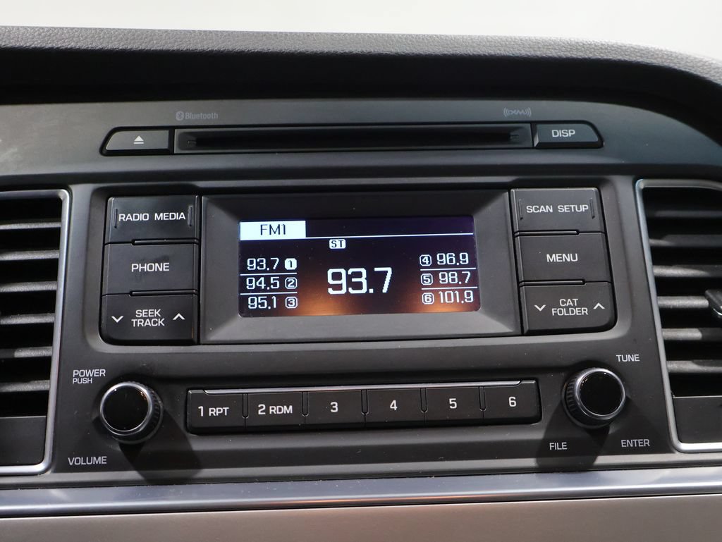 Used 2015 Hyundai Sonata SE FWD image 24