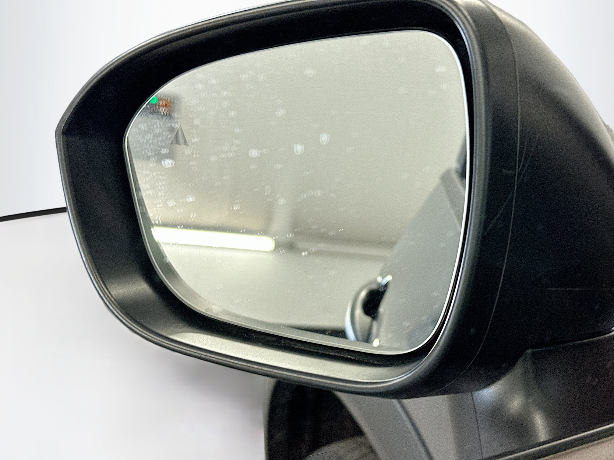 Used 2023 Nissan Rogue S AWD/4WD image 16
