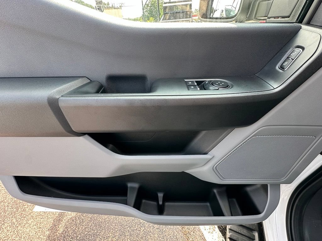 New 2026 Ford F550 4x4 Regular Cab Super Duty image 21