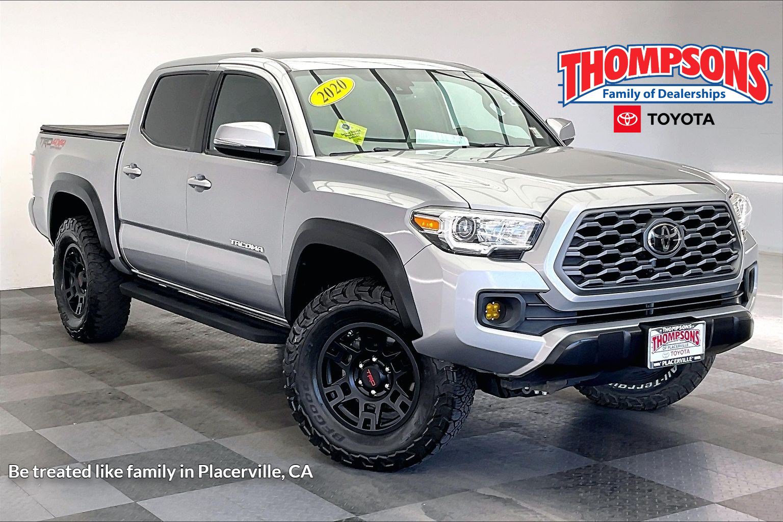 Used 2020 Toyota Tacoma TRD Off-Road w/ Technology Package AWD/4WD image 1