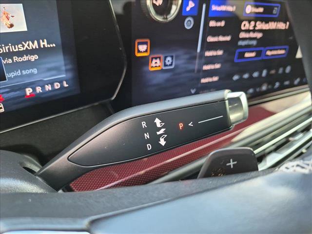 Used 2024 Chevrolet Traverse Z71 w/ Enhanced Driving Package AWD/4WD image 12