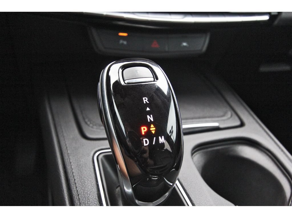 Used 2025 Cadillac XT4 Premium Luxury FWD image 24