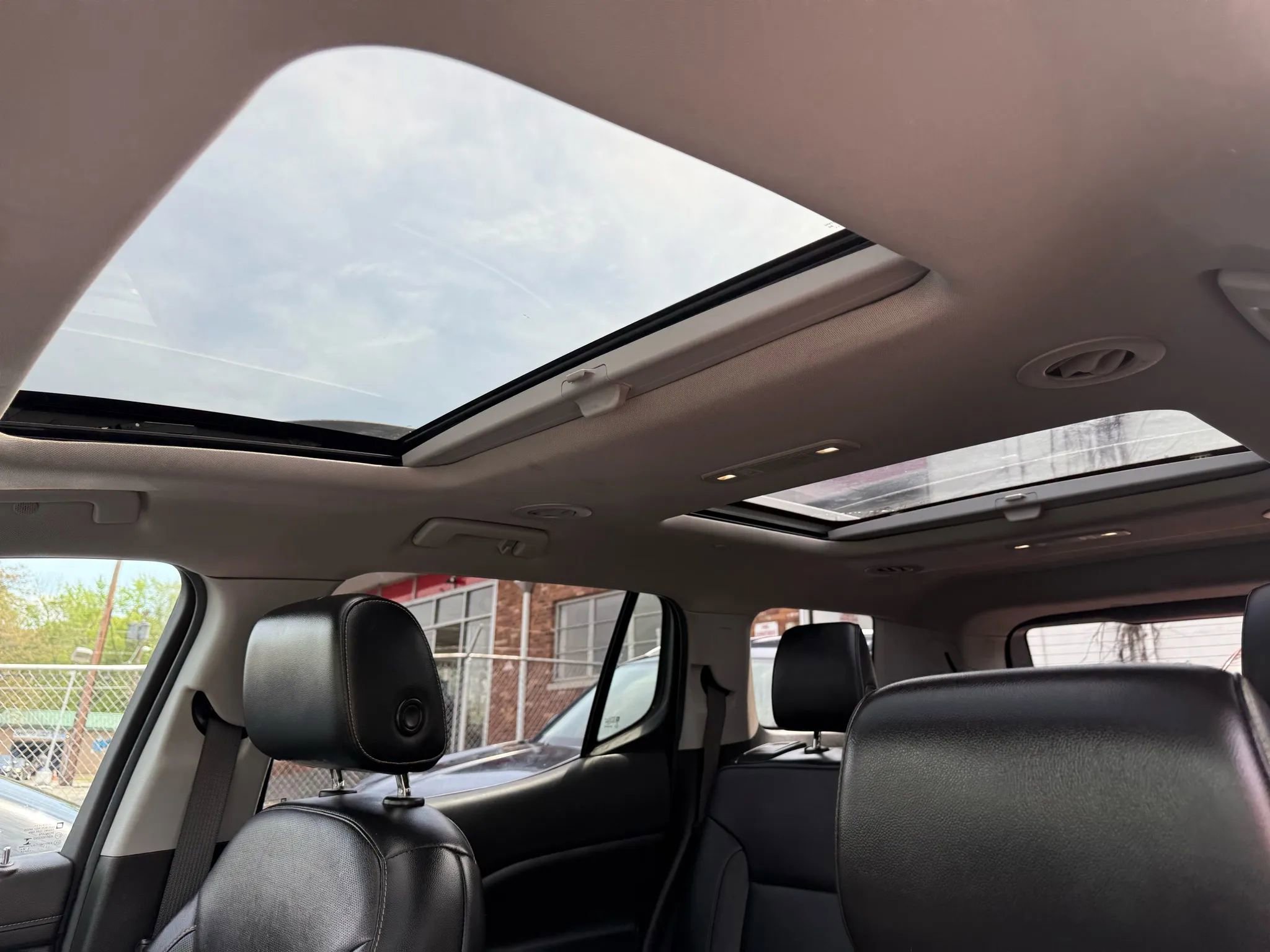 Used 2019 GMC Acadia SLT w/ LPO, Floor Liner Package image 92