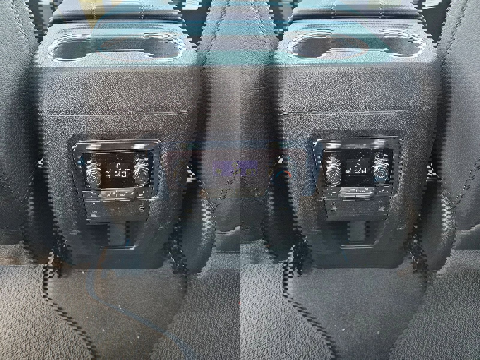 New 2026 GMC Yukon XL Denali w/ Sun & Power Step Package image 26