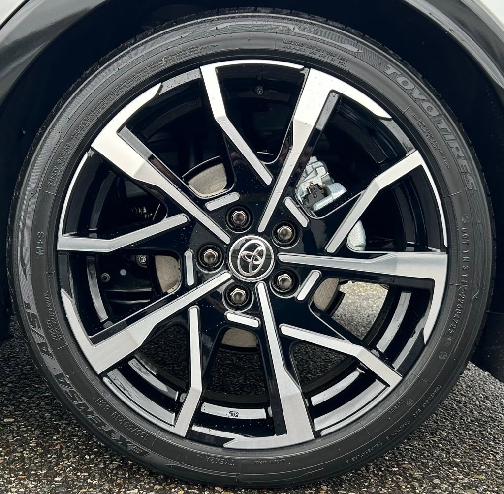 New 2026 Toyota Prius Plug-In Hybrid image 27