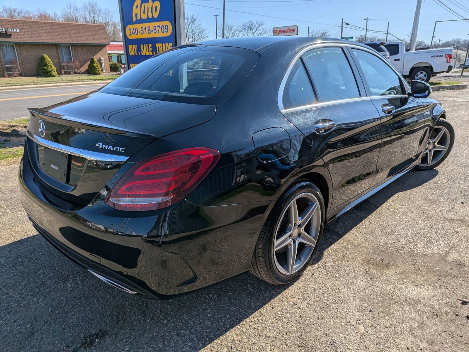 Used 2016 Mercedes-Benz C 300 4MATIC Sedan w/ Multimedia Package image 6