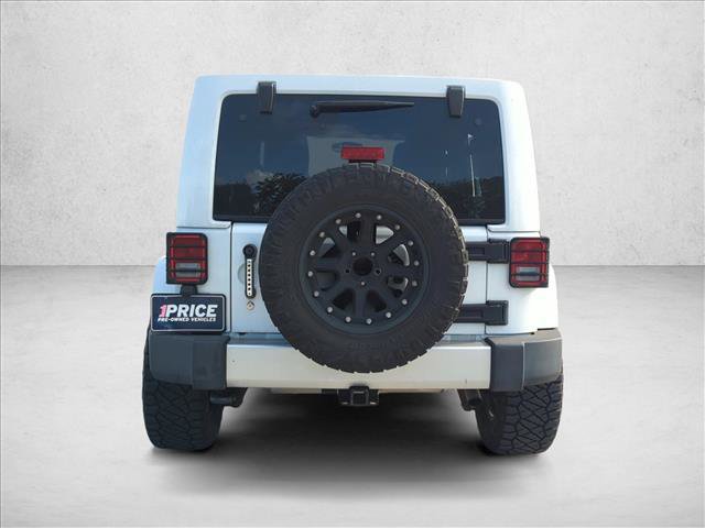 Used 2015 Jeep Wrangler Unlimited Sahara w/ Max Tow Package image 7