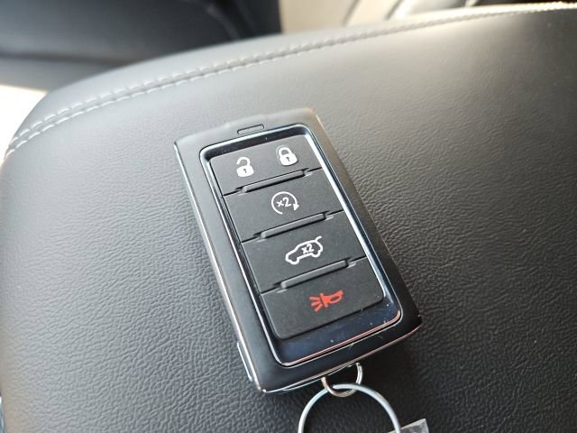 New 2025 Jeep Grand Cherokee Limited w/ Luxury Tech Group II image 52