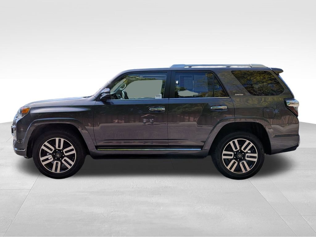 Used 2018 Toyota 4Runner Limited AWD/4WD image 12