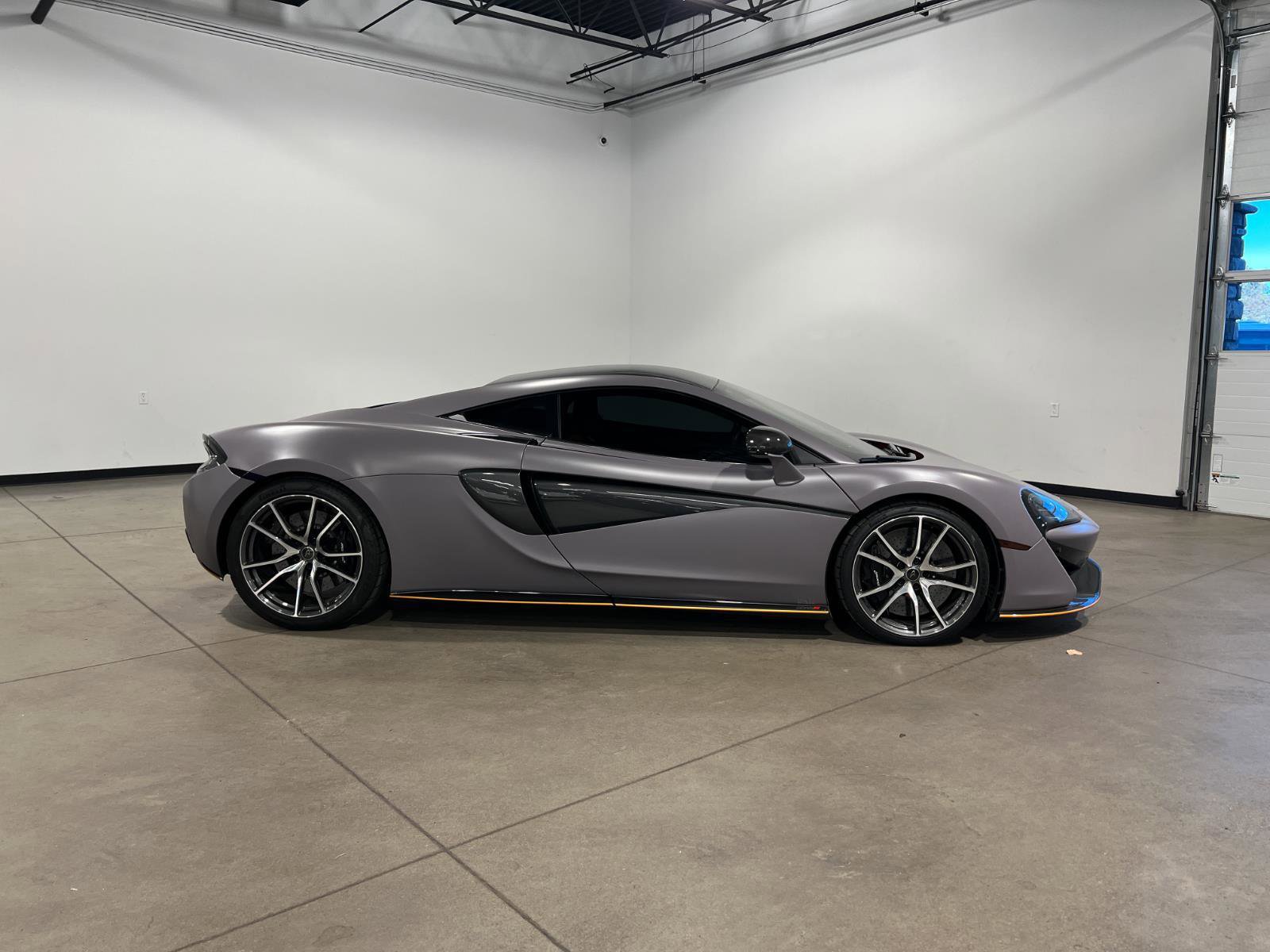 Used 2017 McLaren 570S Coupe image 2