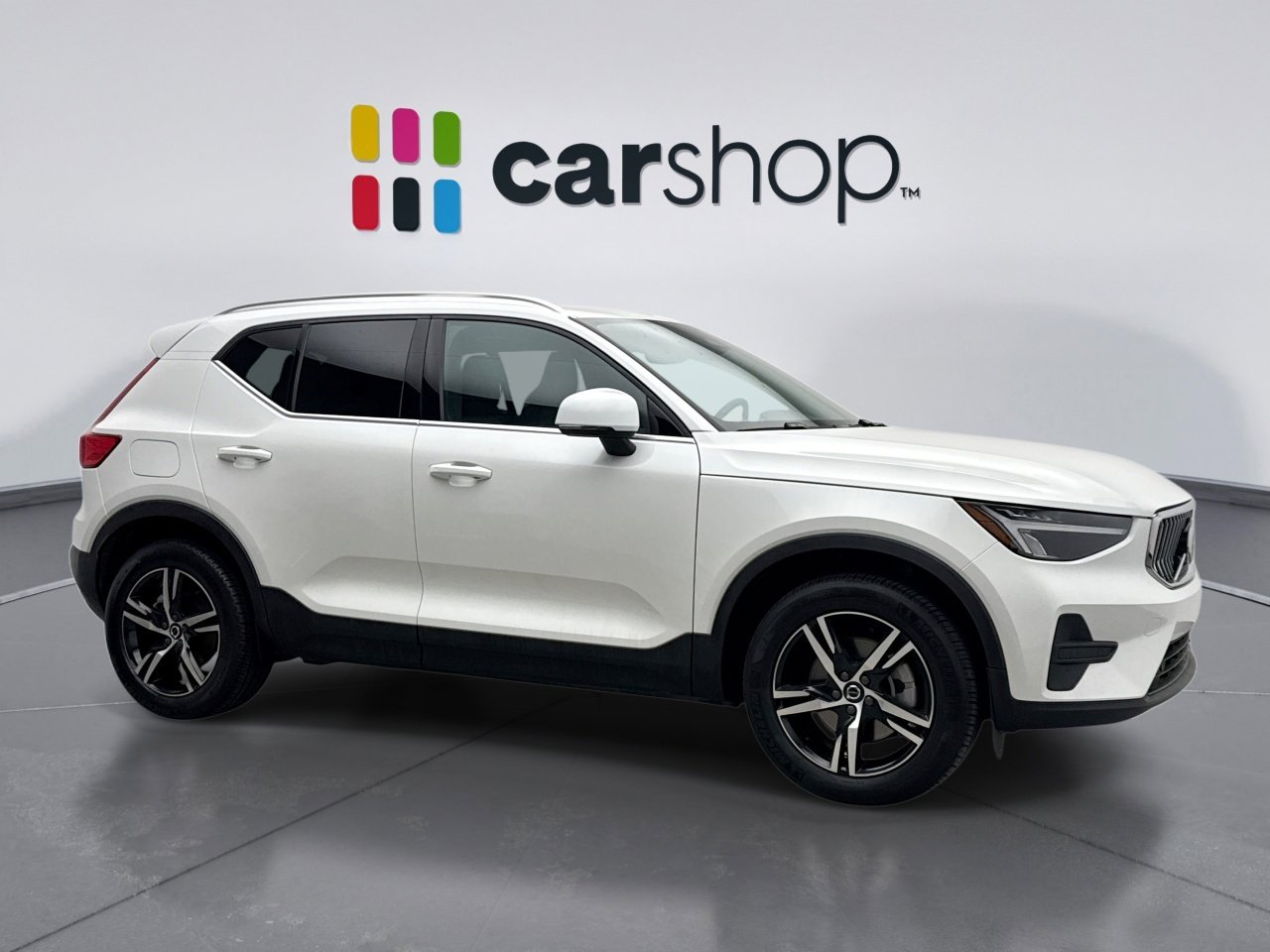Used 2025 Volvo XC40 B5 Core AWD/4WD image 7