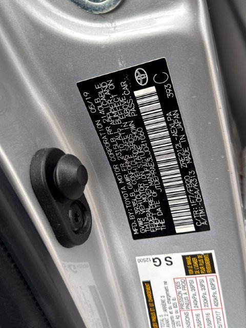 Used 2020 Toyota Corolla LE FWD image 35