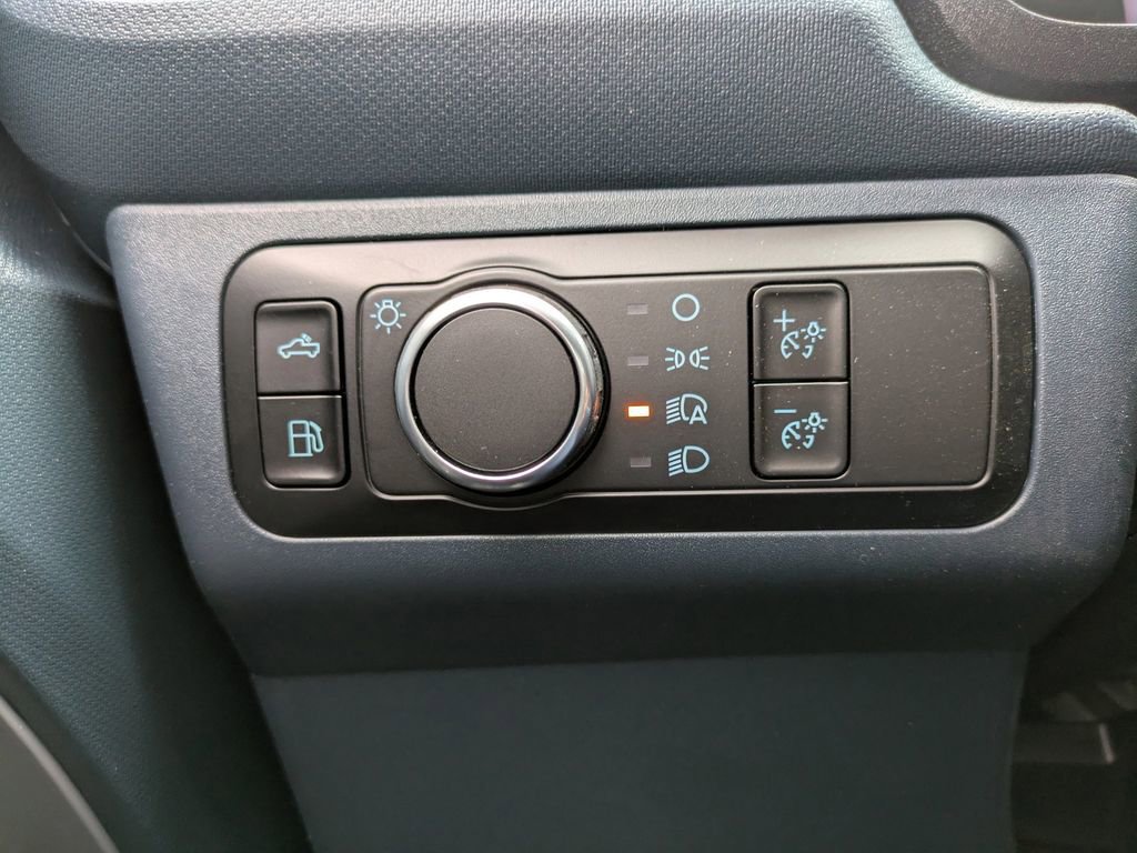 New 2026 Ford Maverick XL image 25