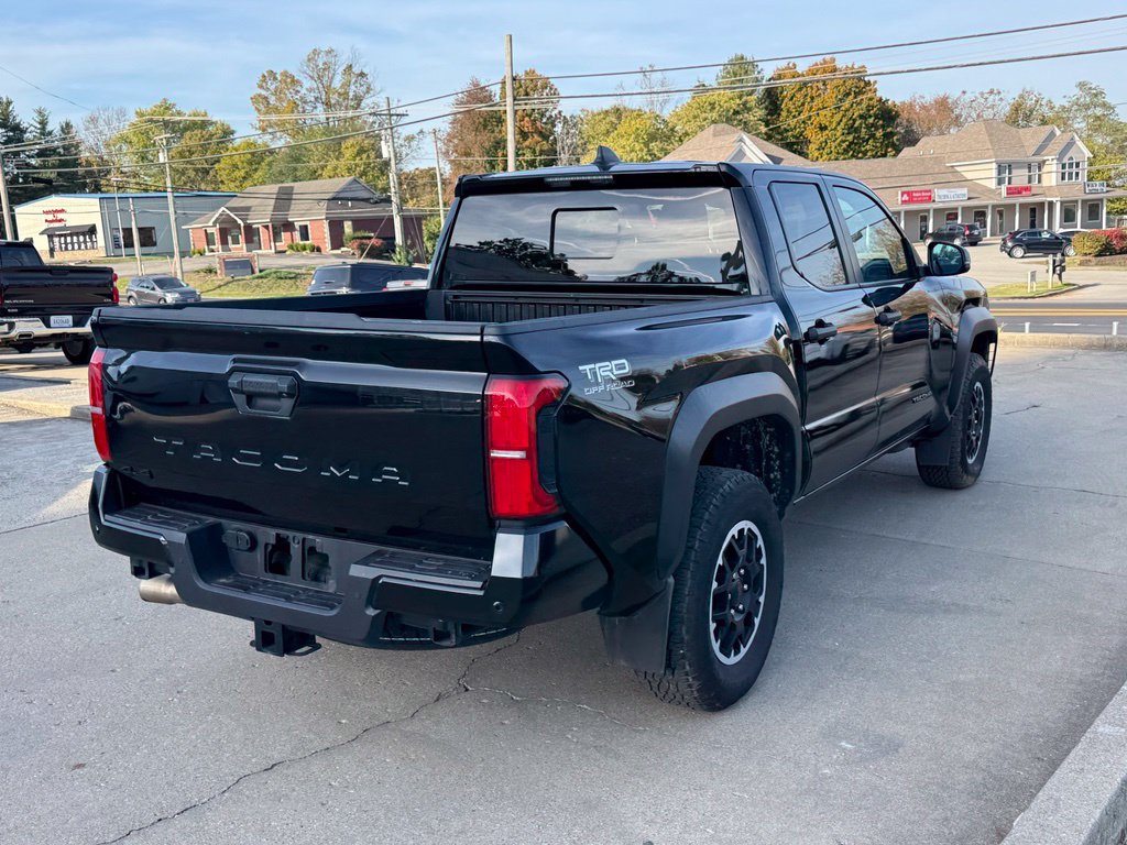 Used 2024 Toyota Tacoma TRD Off-Road w/ TRD Off Road Upgrade Package AWD/4WD image 6