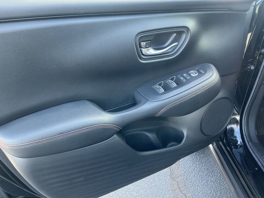 Used 2024 Honda HR-V Sport image 9