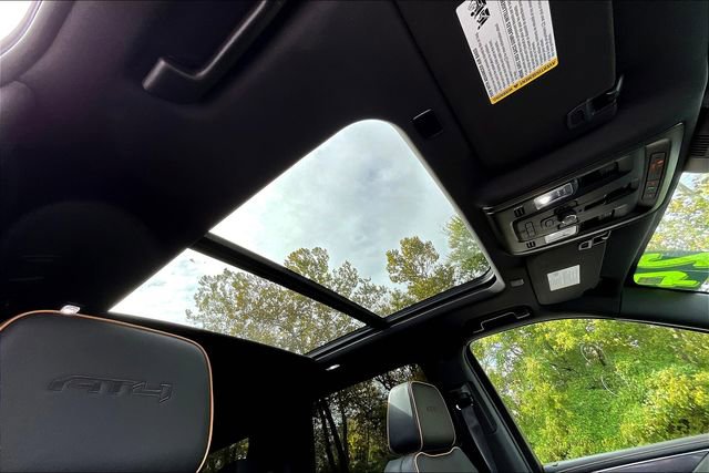 Certified 2024 GMC Yukon AT4 w/ AT4 Premium Plus Package image 17