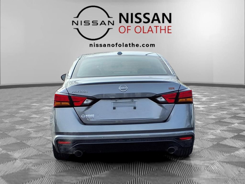Used 2024 Nissan Altima 2.5 SR image 26