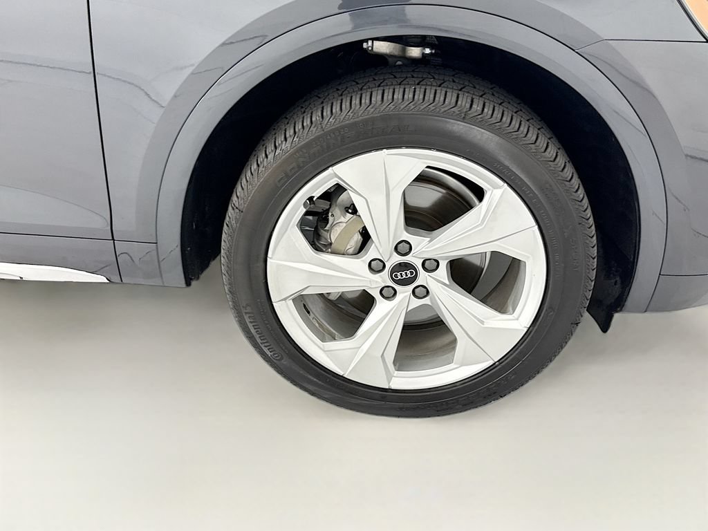 Certified 2021 Audi Q5 Premium w/ Premium Plus Package AWD/4WD image 30