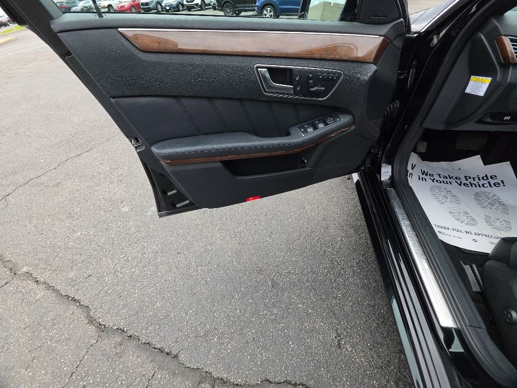 Used 2013 Mercedes-Benz E 350 4MATIC Sedan image 13