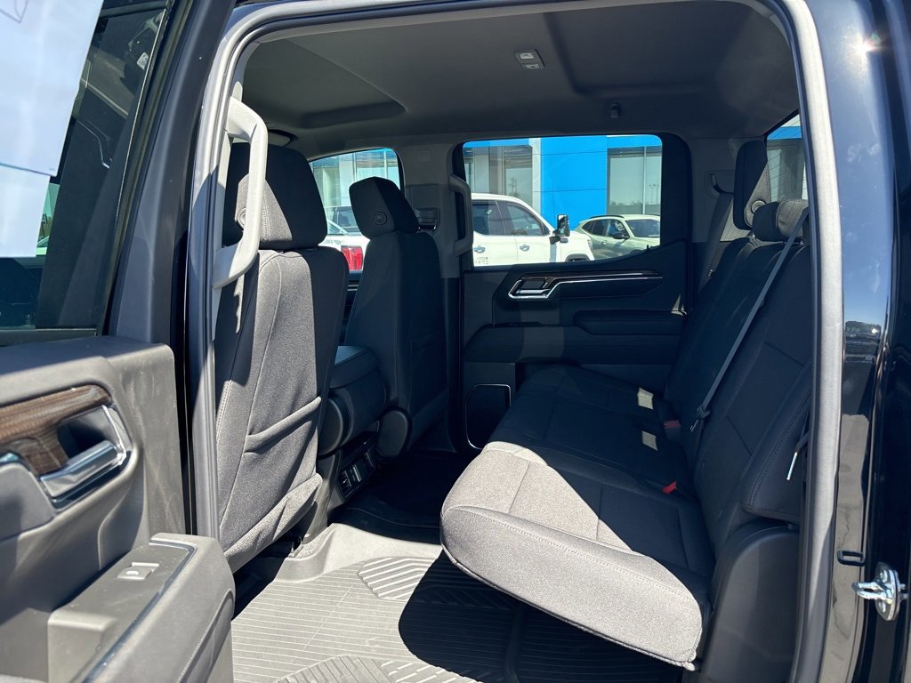 New 2025 Chevrolet Silverado 1500 LT Trail Boss w/ LPO, Dark Essentials Package image 14