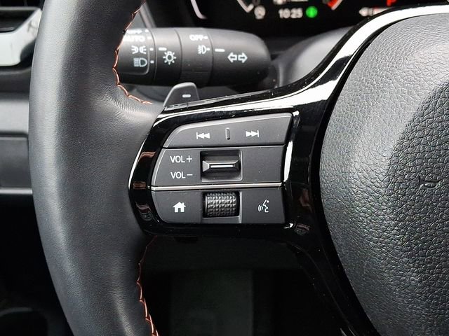 Certified 2025 Honda Pilot TrailSport image 24