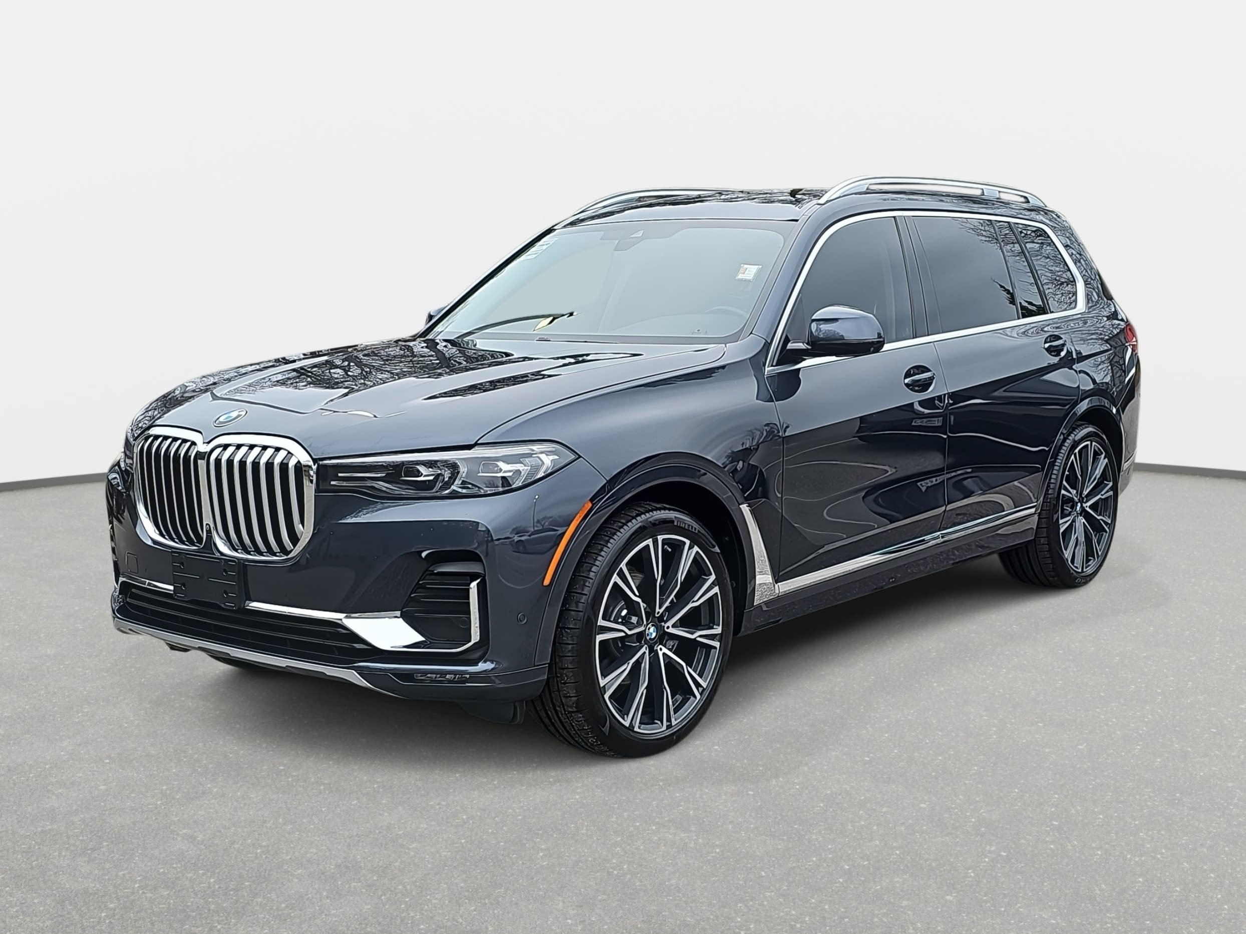 Used 2020 BMW X7 xDrive40i w/ Cold Weather Package image 1